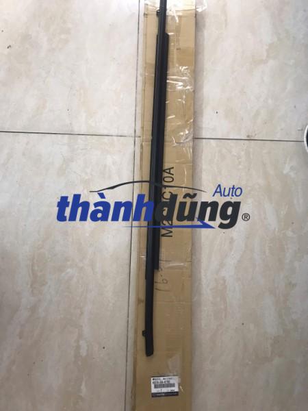 NẸP CHÂN KÍNH (LÔNG MI) CHÂN KÍNH MAZDA CX5 | KB7W50670B
