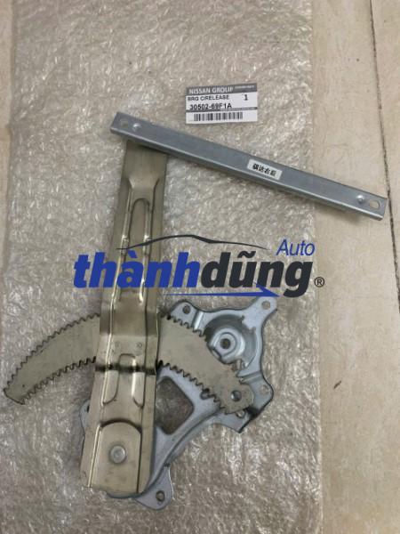 COMPA LÊN KÍNH SAU TRÁI NISSAN TIIDA | 82720-EE00B - Ảnh 2