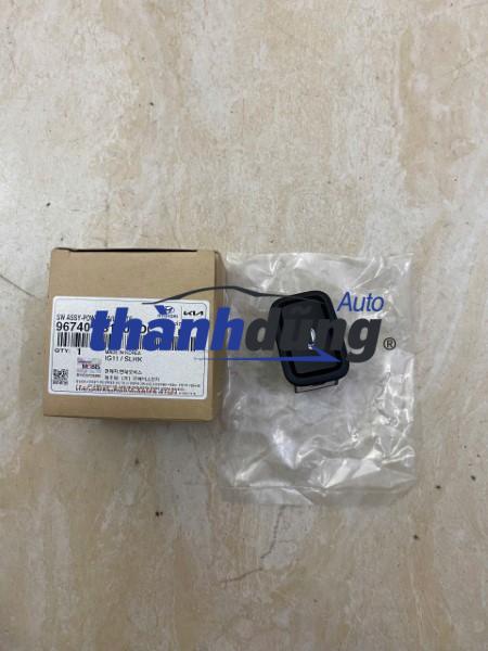 CÔNG TẮC MỞ CỐP SAU XE HYUNDAI TUCSON 2017 | 96740D3100 - Ảnh 2