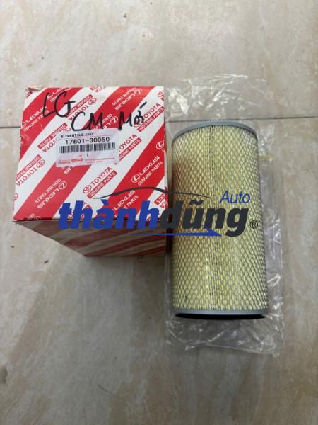 lọc gió động cơ xe toyota hiace 1kd | 17801-30050