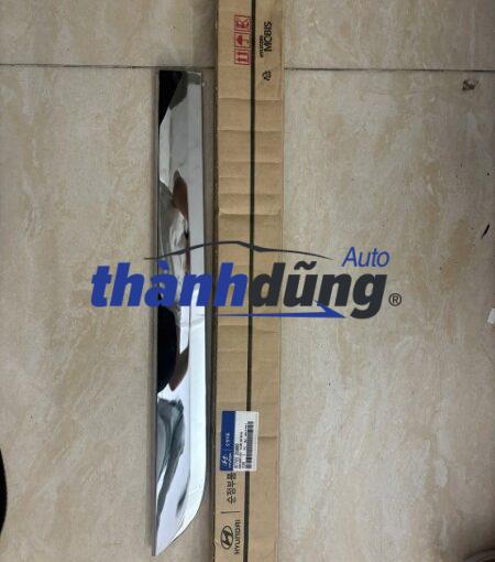 nẹp mạ cánh cửa sau phải hyundai elantra | 87712-2q000