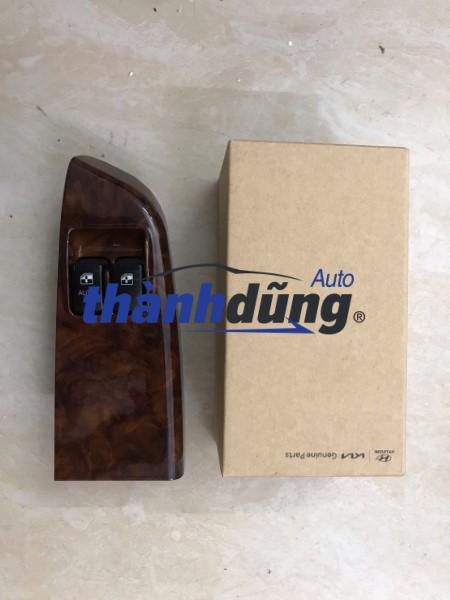 CÔNG TẮC LÊN KÍNH TRƯỚC TRÁI KIA BONGO 3 | 935704E1205F - Ảnh 2