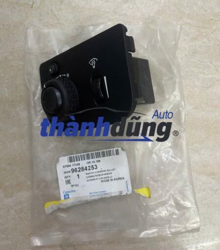 công tắc chỉnh gương daewoo magnus 2.0 | 96284253