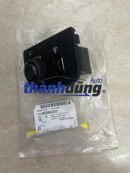 công tắc chỉnh gương daewoo magnus 2.0 | 96284253