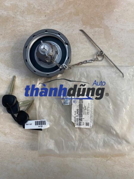 nắp thùng dầu hyundai hd210 | 31180-7la00