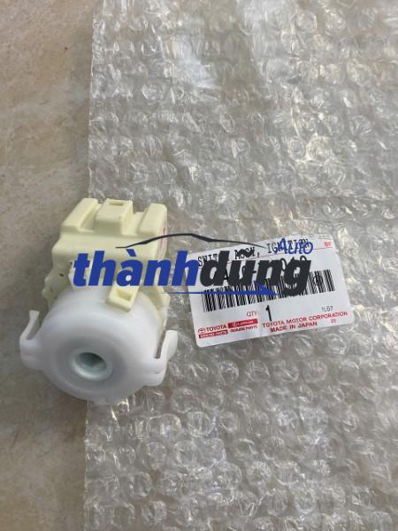 tiếp điểm khóa điện toyota camry 2009 | 84450-71010