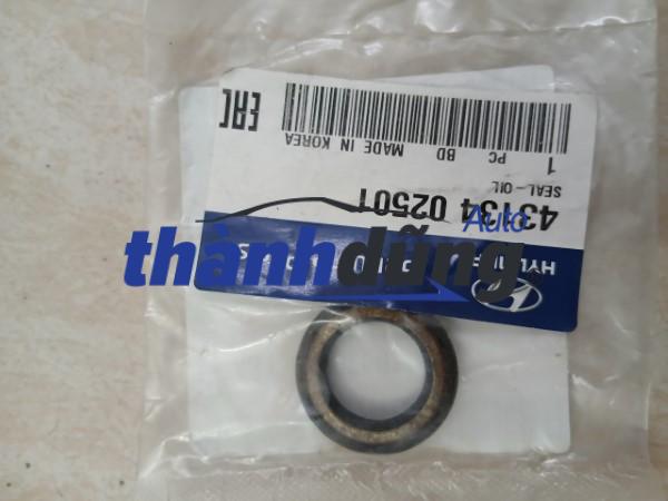 phớt đầu hộp số hyundai i10 21,4x32x6 | 4313402501