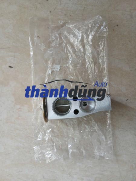 van tiết lưu toyota fortuner | 7500-4700