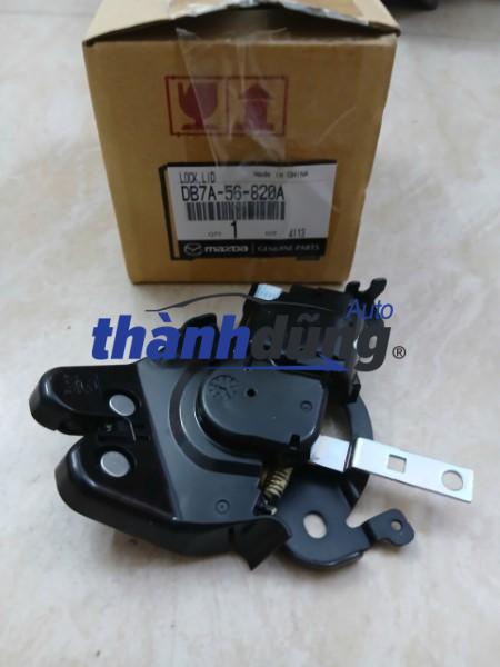 ổ ngậm cốp hậu xe mazda 2 2017 | db7a-56-820a