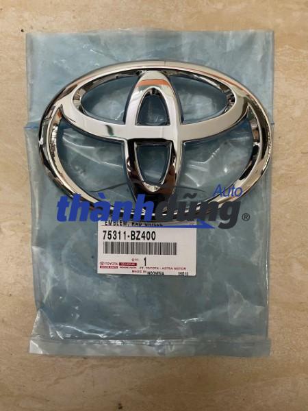 logo ca lăng toyota raize a250 2022 | 75311-bz400