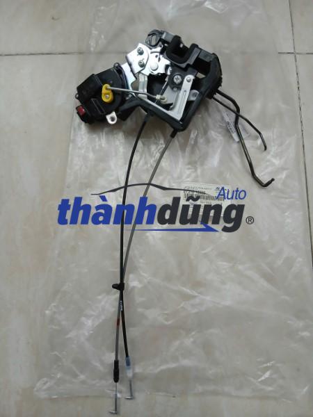ổ ngậm khóa cửa trước trái hyundai verna | 813101e020