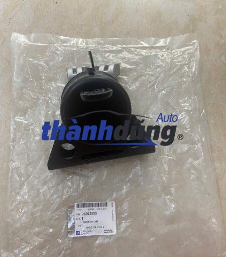 chân máy phải chevrolet spark m300 2014 | 96686002