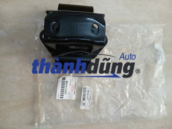 cao su đỡ chân hộp số mitsubishi pajero v32 | mb691280