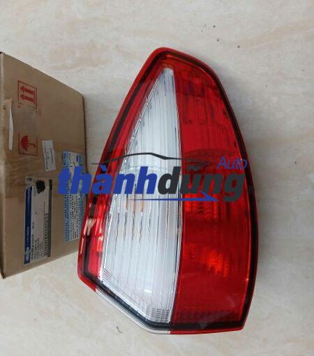 đèn hậu ngoài trái ford fiesta 2014 | d6bb13405db