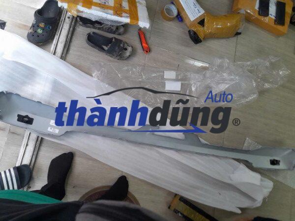 ỐP NHỰA CẢN SAU KIA CARNIVAL 2021 | 86671-K0AA0 - Ảnh 2