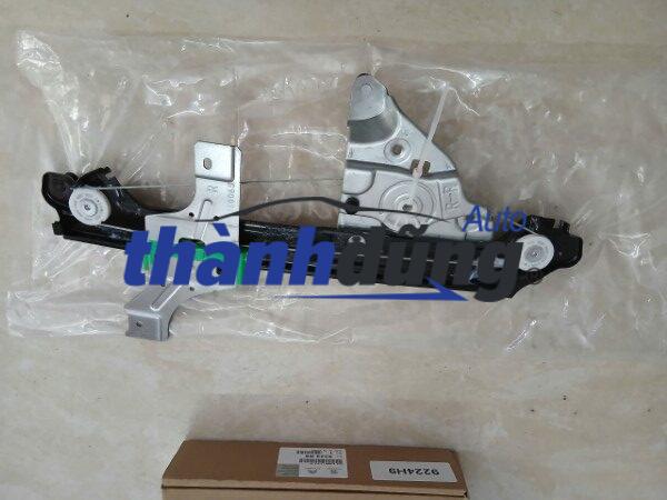 compa lên kính sau phải peugeot 508 | 9224h9