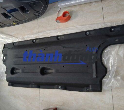 chắn bùn động cơ trái xe hyundai santafe 2022 | 84227s2500