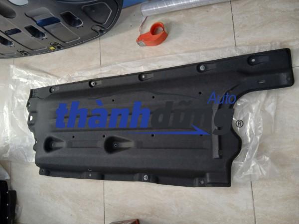 chắn bùn động cơ trái xe hyundai santafe 2022 | 84227s2500