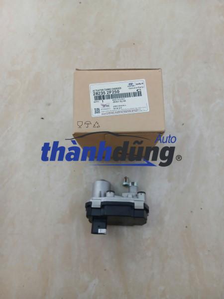van điều khiển xe turbo hyundai santafe 2013 | 282352f250