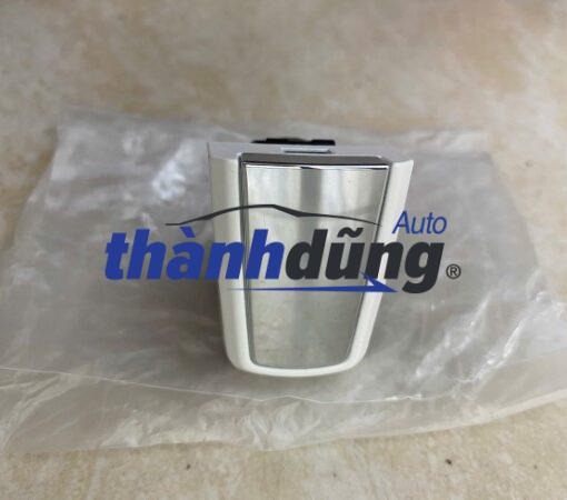 đuôi tay mở cửa sau chevrolet colorado 2018 | 25936881