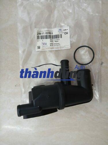 CÚT CHIA NƯỚC XE HYUNDAI GETZ 1.1L | 2561102801 CHÍNH HÃNG