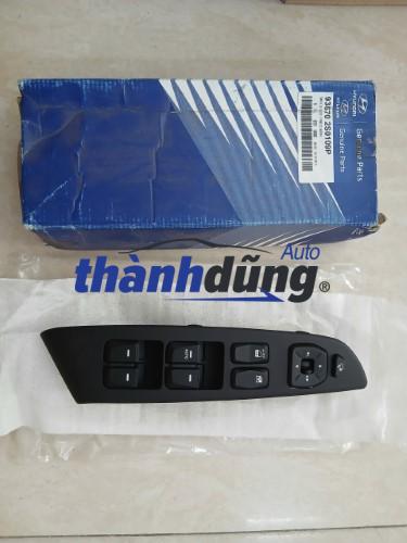 CÔNG TẮC LÊN KÍNH TỔNG XE HYUNDAI TUCSON IX35 | 935702S0109P CHÍNH HÃNG