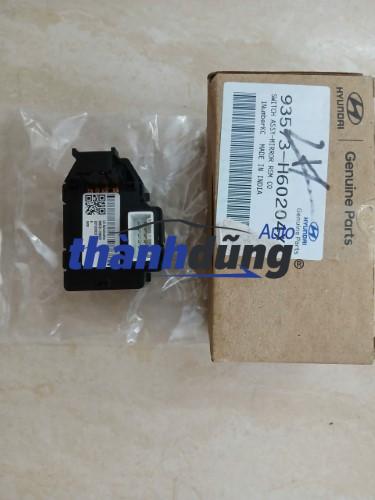 CÔNG TẮC CHỈNH KÍNH CHIẾU HẬU XE HYUNDAI ACCENT 2019 | 93573H60204X CHÍNH HÃNG