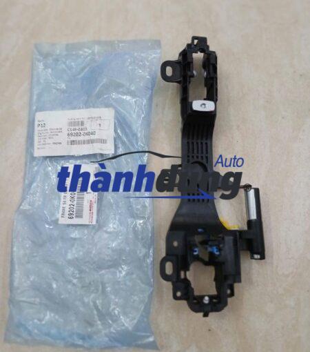 ĐẾ BẮT TAY MỞ CỬA TOYOTA VIOS 2013-2021 | 692020K040