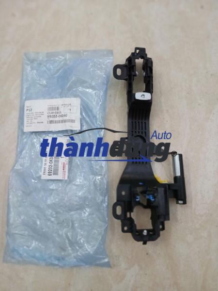 ĐẾ BẮT TAY MỞ CỬA TOYOTA VIOS 2013-2021 | 692020K040