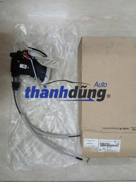 Ổ NGẬM KHÓA CỬA SAU TRÁI HYUNDAI SANTAFE 2023 | 81420S1010