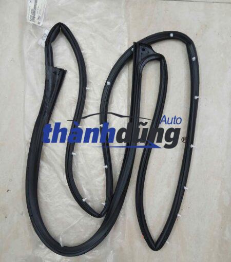 RON CÁNH CỬA HYUNDAI SANTAFE 2006 | 821302B000