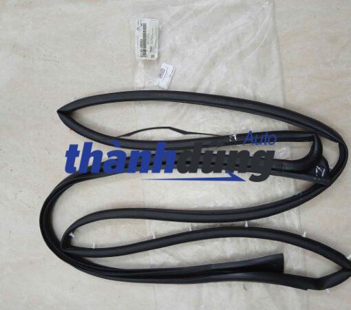 RON CÁNH CỬA HYUNDAI SANTAFE 2006 | 821302B000