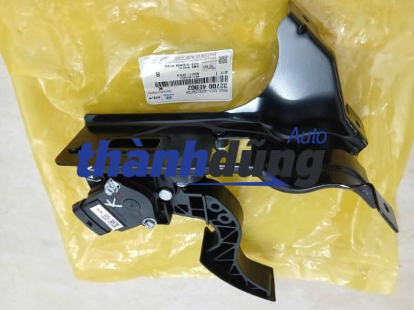 BÀN ĐẠP CHÂN GA ĐIỆN KIA BONGO 3 2010 | 327004E002