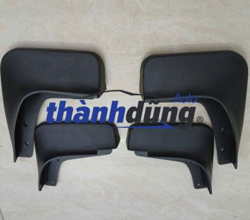 CHẮN BÙN BÁNH SAU PHỤ HYUNDAI CRETA | 86832A0000