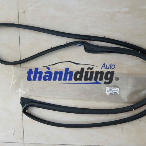 RON CÁNH CỬA TOYOTA HILUX 2010 | 678620K013 CHÍNH HÃNG