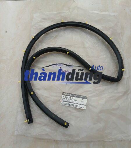 RON CÁNH CỬA SAU PHỤ NISSAN QASHQAI | 82830JE20A