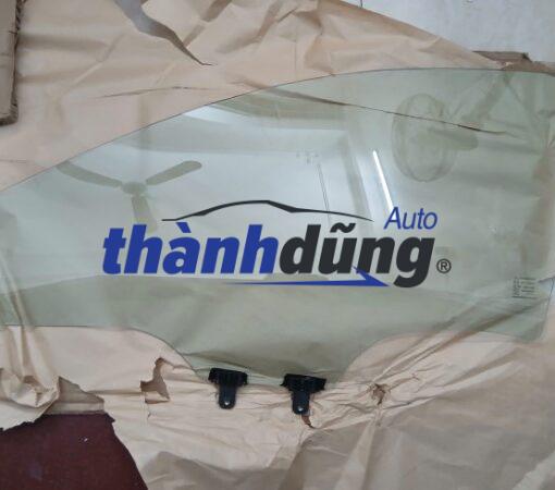 KÍNH CÁNH CỬA XE KIA SEDONA 2014 | 82410A9010