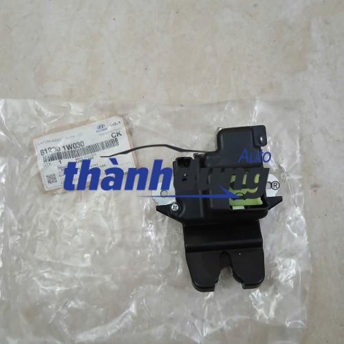 CƠ CẤU NGẬM CỐP HẬU KIA RIO 2016 | 812301W030 CHÍNH HÃNG