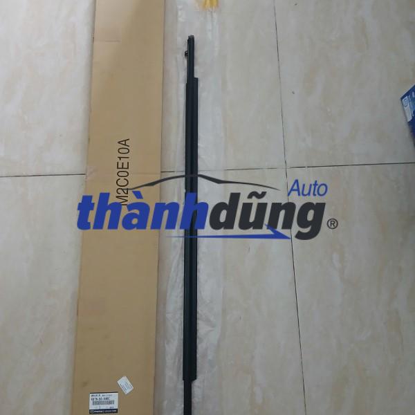 VIỀN CHÂN KÍNH TRƯỚC PHỤ MAZDA CX5 2018|KB7W50640C CHÍNH HÃNG