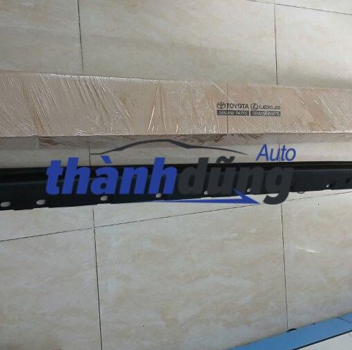 ỐP BABULE CÁNH CỬA TOYOTA VELOZ 2021 | 75852BZ480 CHÍNH HÃNG