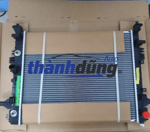 KÉT NƯỚC XE MG ZS AT 2022 | 10251943