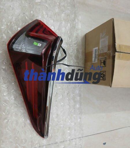 ĐÈN HẬU PHẢI LEXUS ES250 2022 | 8155133591