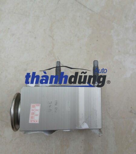 VAN TIẾT LƯU MERCEDES C300 2017-2023 | 205830840