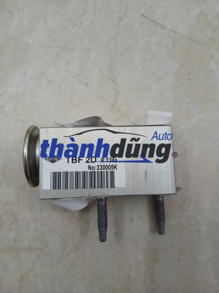 VAN TIẾT LƯU MERCEDES C300 2017-2023 | 205830840