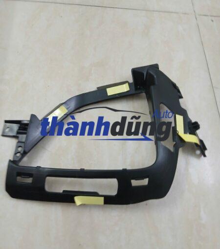 GIÁ BẮT ĐÈN GẦM XE MITSUBISHI XPANDER 2019 | 6400H6970