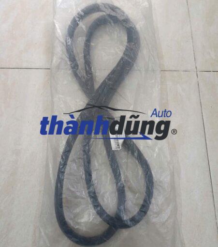 RON KHUNG CỬA SAU PHẢI HYUNDAI SANTAFE 2021 | 83110S1000