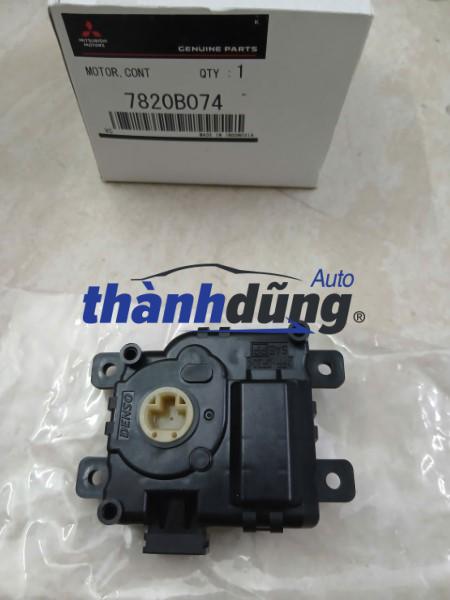 MÔ TƠ TRỘN GIÓ ĐIỀU HÒA MITSUBISHI XPANDER 2019 | 7820B074