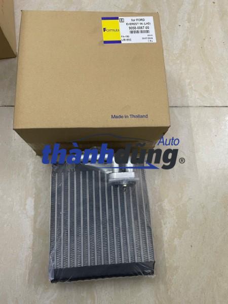 GIÀN LẠNH TRƯỚC FORD EVEREST 2005 | 9058006700