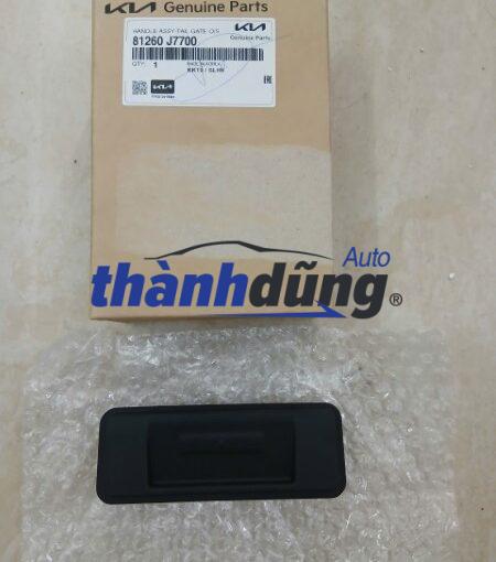 TAY MỞ CỐP SAU XE KIA SONET 2024 | 81260J7700