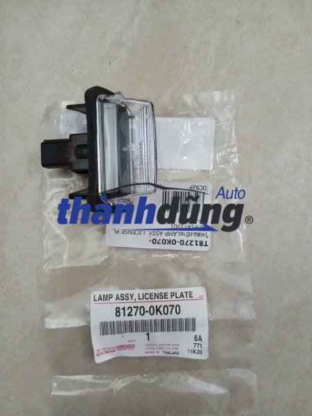 ĐÈN SOI BIỂN SỐ TOYOTA FORTUNER TGN156 | 812700K070